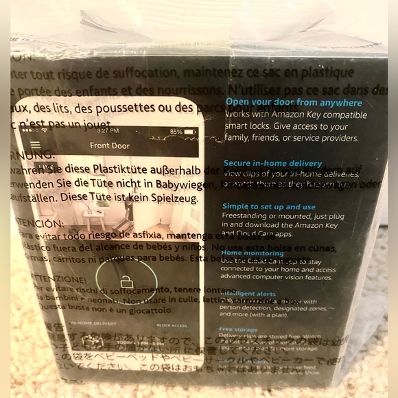 Amazon Cloud Cam Indoor Security - Picture 3 of 5